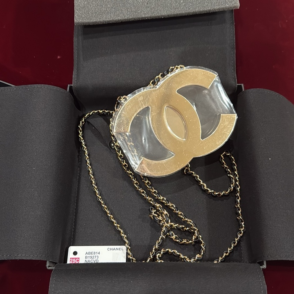 Chanel - Cruise, CC‑logo minaudière Crossbody Chain Necklace
